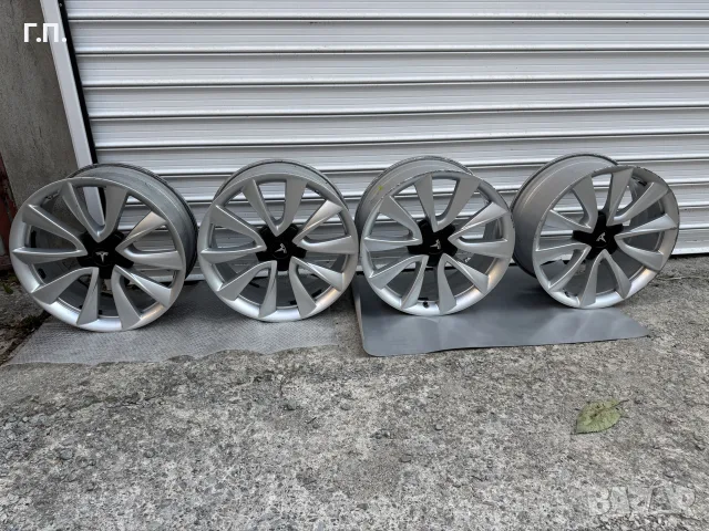 Комплект джанти за Tesla Model 3 Performance 19’ , снимка 3 - Гуми и джанти - 56107812