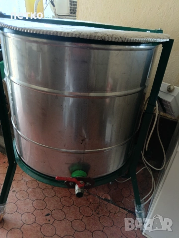 Центрофуга за мед 