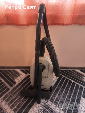 Прахосмукачка Hitachi , снимка 6 - Антикварни и старинни предмети - 54062615