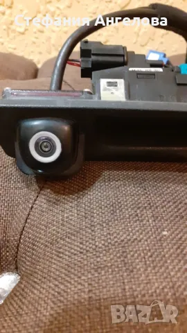 Дръжка на багажник с камера за задно виждане Kia Sportage 2018г., снимка 2 - Части - 49104571