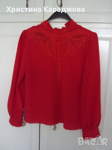 Дамска копринена блуза с бродерия