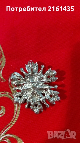 Прекрасна ретро брошка на Яблонекс Чехословакия , снимка 3 - Други - 52932737