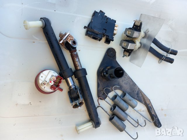 Продавам на части  пералня Indesit WITL 85, снимка 12 - Перални - 39315703