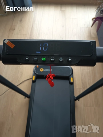 Бягаща фитнес пътека UREVO Strol 2E Treadmill 2-in-1, снимка 3 - Фитнес уреди - 53997158