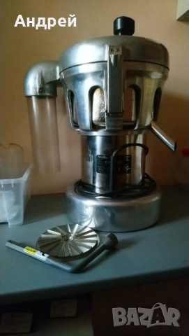 сокоизстисквачка  PRO Nutrifaster N450 бизнес с бели ръкавици, снимка 6 - Обзавеждане на кухня - 52811120