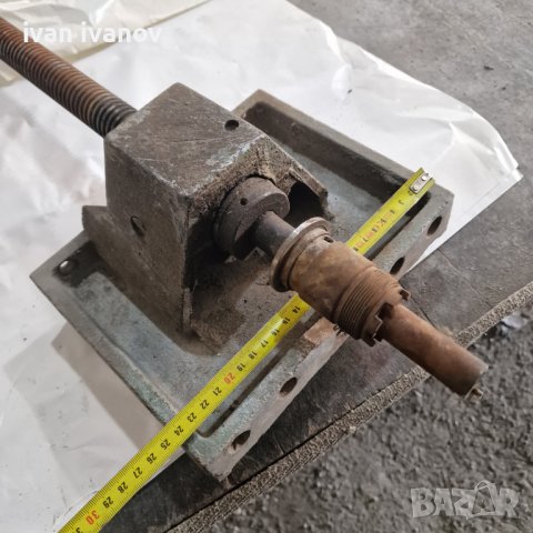 Винт за Струг, снимка 3 - Стругове - 38382320