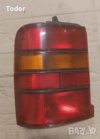 ляв стоп Nissan Serena