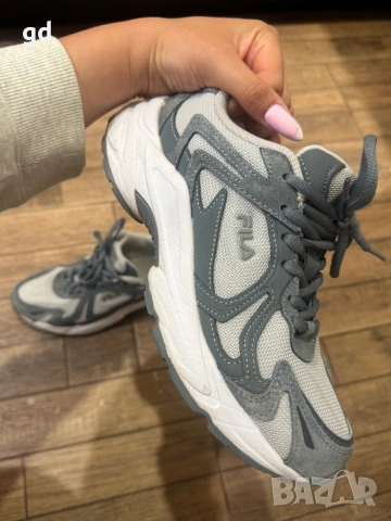 Дамски Маратонки Fila Heroic , снимка 9 - Маратонки - 54134227