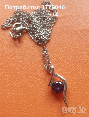 Колие с кристал , снимка 2 - Колиета, медальони, синджири - 44534438