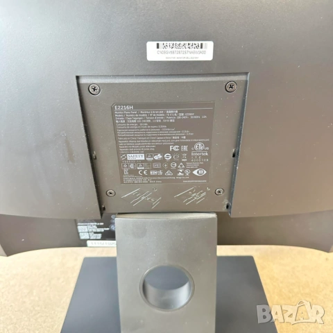 • Монитор Dell E2216H 21.5"(1920x1080)/Display Port, снимка 3 - Монитори - 54068752