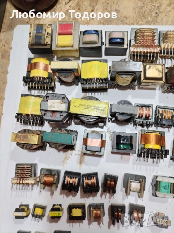 Трансформатори 100 броя различни , снимка 2 - Друга електроника - 52947881