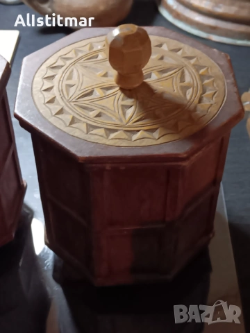 Сет от два дървени декоративни бурканa, снимка 3 - Декорация за дома - 53115541