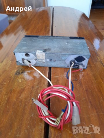 Старо автомобилно радио,радиоприемник Grundig , снимка 5 - Други ценни предмети - 31822590