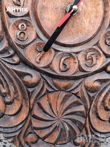 Много Красив Антикварен Стенен Часовник Дърворезба от Соца, снимка 8 - Антикварни и старинни предмети - 52708367