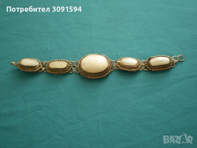 Възрожденска гривна, фолклор със бял седеф, снимка 3 - Антикварни и старинни предмети - 37472431