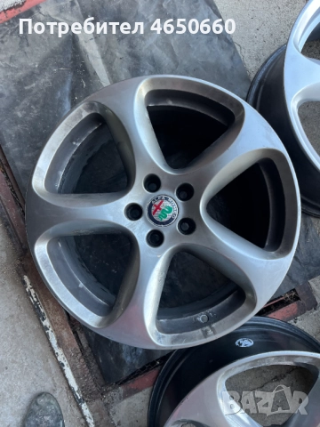 18 цолови алуминиеви джанти за Алфа Ромео, снимка 4 - Гуми и джанти - 52453144
