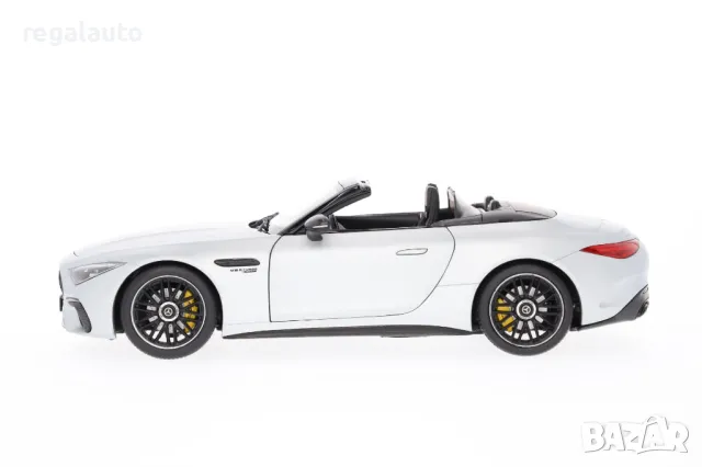 B66960667,умален модел die-cast Mercedes-Benz AMG SL 63,Roadster R232,1:18, снимка 4 - Колекции - 48051919