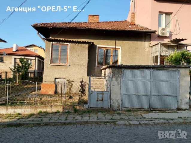 Продава къща гр. Перник,кв.Ралица