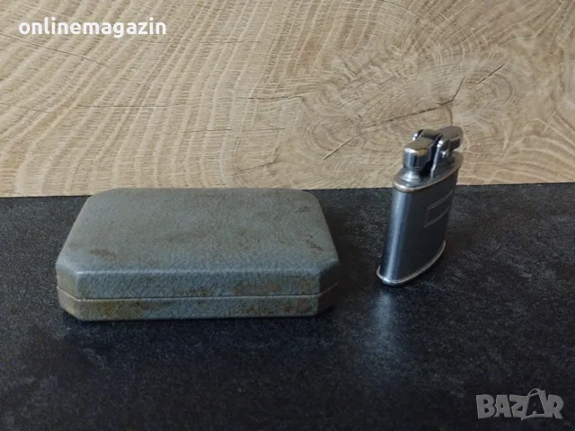 Метална запалка Ronson  над 100 годишна , снимка 2 - Запалки - 55963764