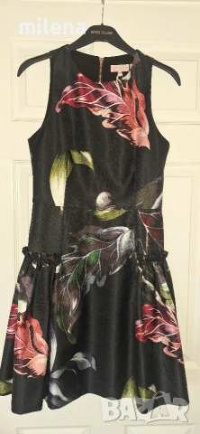 Ted Baker красива рокля С/М размер, UK2, снимка 2 - Рокли - 53139837