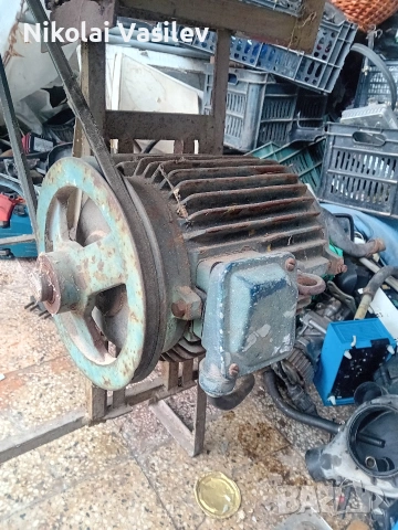 трифазен Ел Мотор