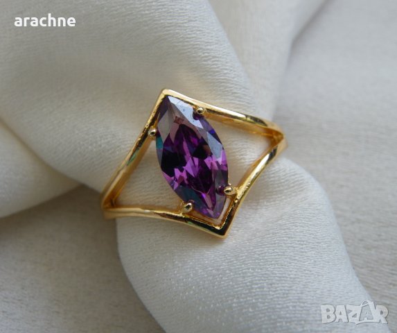 Позлатен сребърен пръстен с кунцит