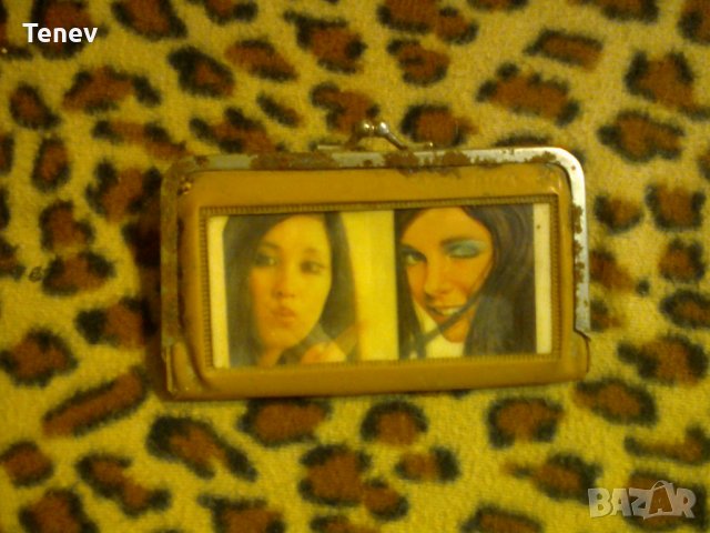 Ретро дамско портмоне