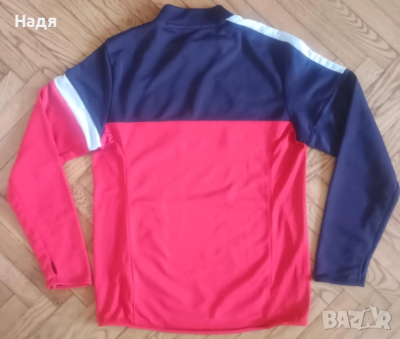 Оригинална Тренировъчна блуза на Спарта Прага, снимка 2 - Блузи - 52655253
