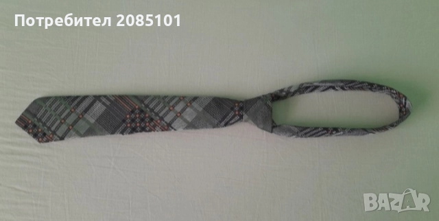 Мъжка вратовръзка