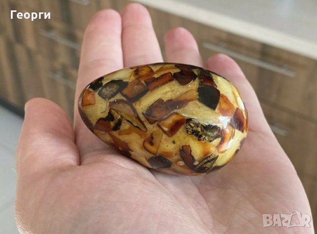 Яйце от Балтийски кехлибар , снимка 3 - Декорация за дома - 31247426