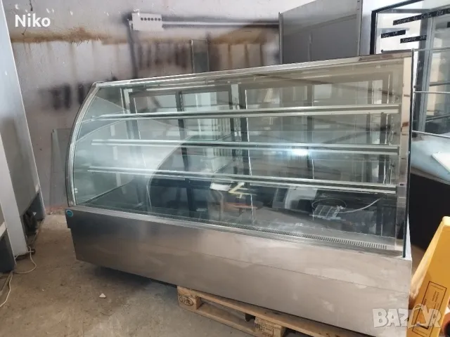 Хладилна витрина GGM, снимка 1