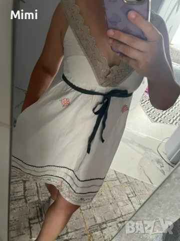 Рокля с бродерия XS, снимка 1