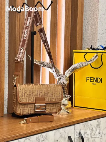 Fendi дамски чанти различни цветове , снимка 1 - Чанти - 48180180