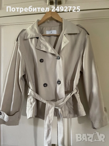 Ветровка яке марка Stradivarius 