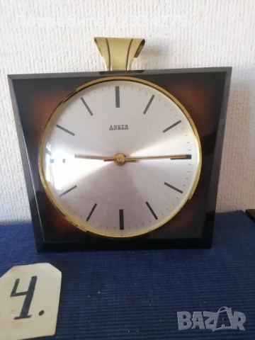 Стари стенни часовници от различни марки, държави игодиниа, снимка 4 - Антикварни и старинни предмети - 52017758