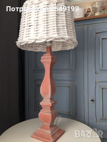 Нощна лампа с ратанов абажур, снимка 4 - Настолни лампи - 52639272