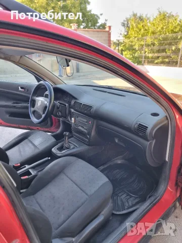 VW Passat 1.8 бензин, снимка 13 - Автомобили и джипове - 56059492