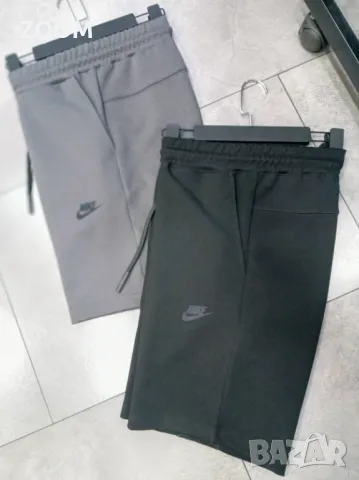 Nike Sportswear Tech Fleece Shorts, снимка 3 - Къси панталони - 49978768