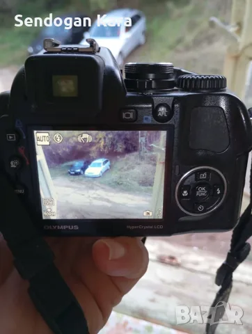  Olympus SP-570 UZ 20x