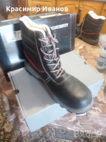 Обувки, снимка 2 - Мъжки боти - 51837635