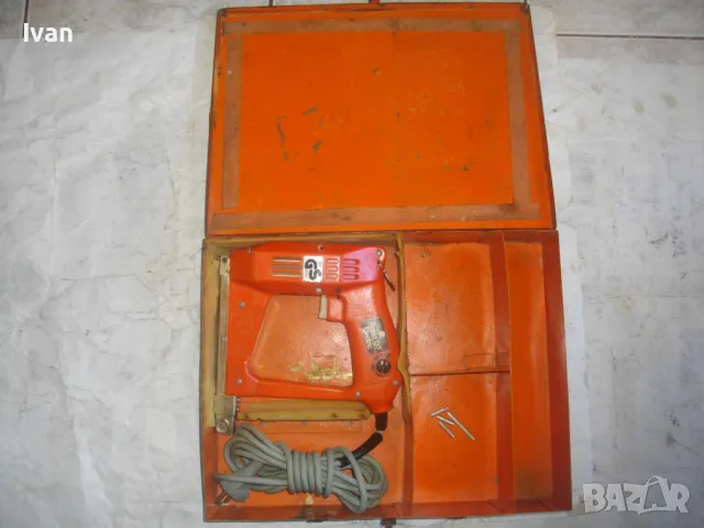 Rapid 137 Electric Made in SWEDEN Шведски Електрически ТАКЕР за скоби за кабели 5мм Оригинален РАПИД, снимка 4 - Други инструменти - 47341869