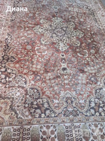 Персийски килим с размери 2,40/3,40 м