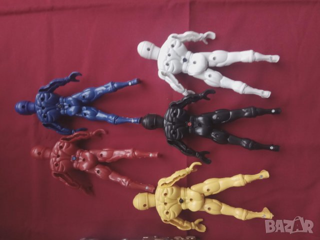 Продавам детски играчки - екшън герои, роботи, снимка 7 - Фигурки - 29779553