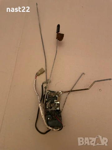 Предна лява брава за врата Сузуки Витара-дълга база