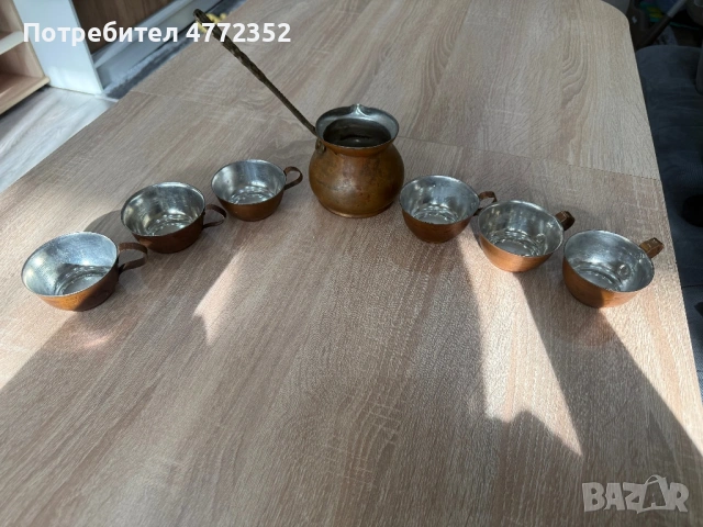 Меден сервиз за кафе, снимка 3 - Антикварни и старинни предмети - 54335712