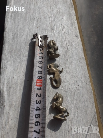 Миниатюрни бронзови фигурки 3 броя - лот 4, снимка 3 - Антикварни и старинни предмети - 53337027