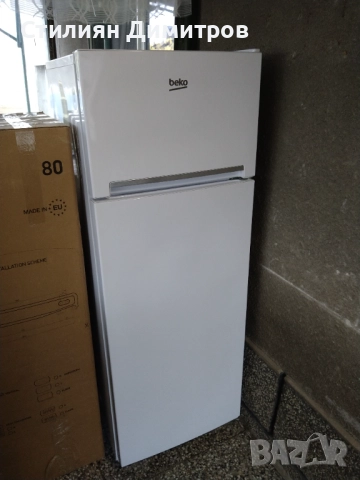 Хладилник с фризер Beko