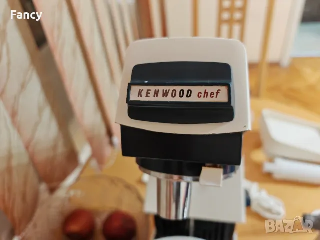 Кухненски робот Kenwood Chef,Тесто мелачка, месо мелачка, мелачка за зеленчуци, курабии , снимка 15 - Кухненски роботи - 49048035