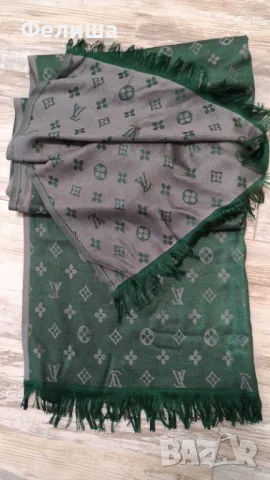 Разкошен Монограмен Шал с Брандово Лого в Цвят Тъмно Зелен / Сив КОД LV2, снимка 3 - Шалове - 50206539