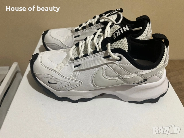 Nike 35 номер, снимка 2 - Маратонки - 53351090